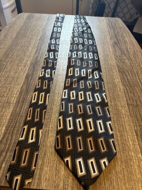 croft & barrow Black Tie with Gold and Cream Geometric Motif